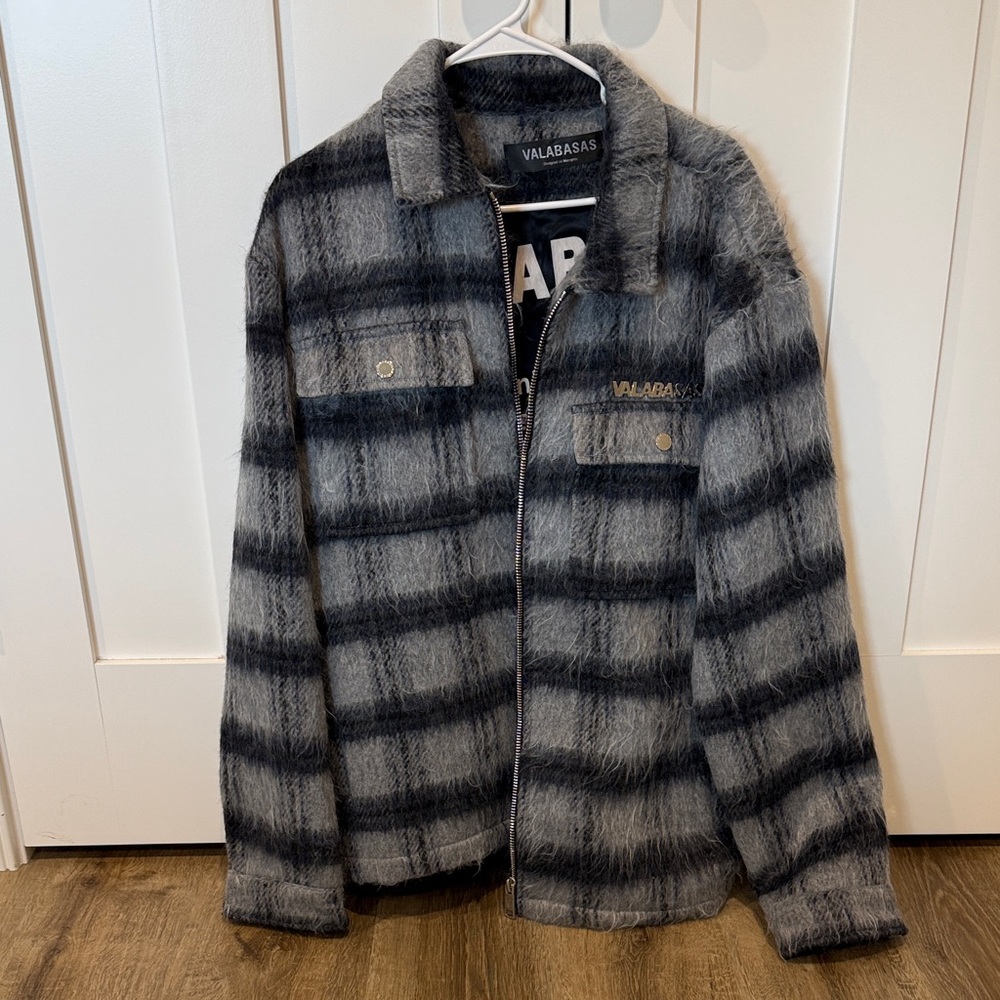 Valabasas Men's Gray and Blue Checkered Jacket